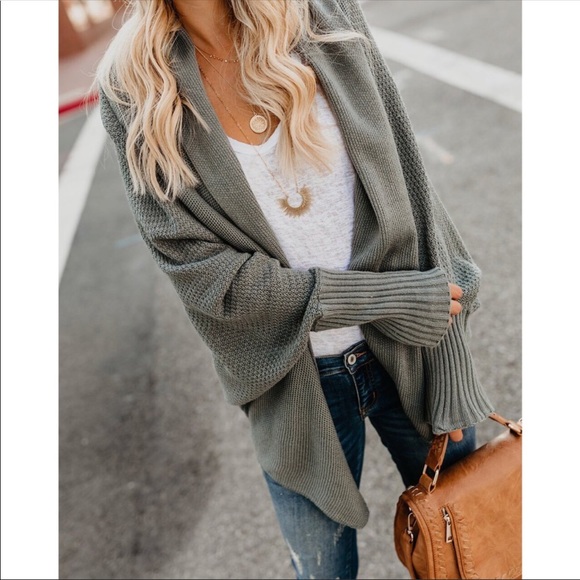 ✨LAST 1✨Sage Dolman Cardigan - Picture 2 of 8